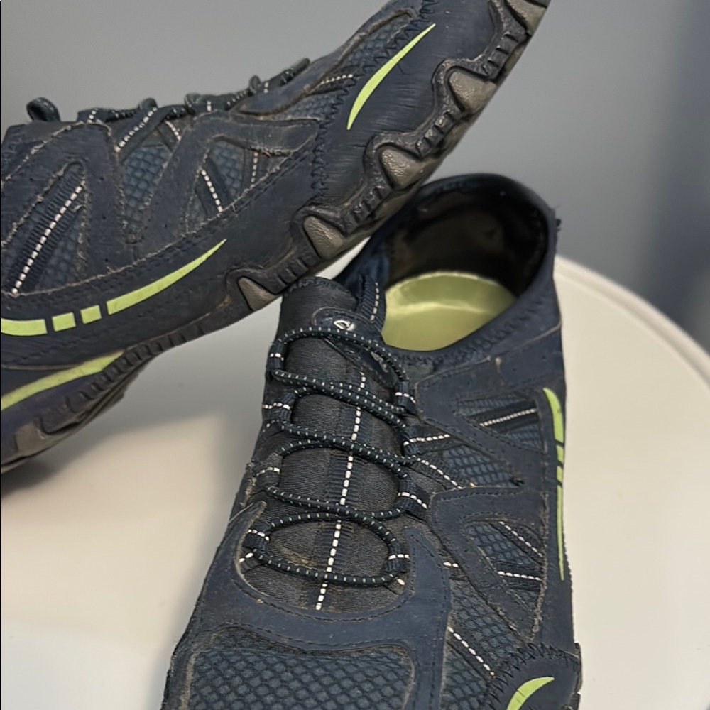 Womens Skechers Blue and Green Athletic Shoes - Picture 3 of 6